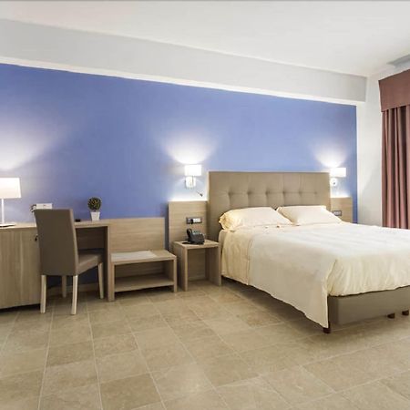 Netum Hotel 노토 외부 사진