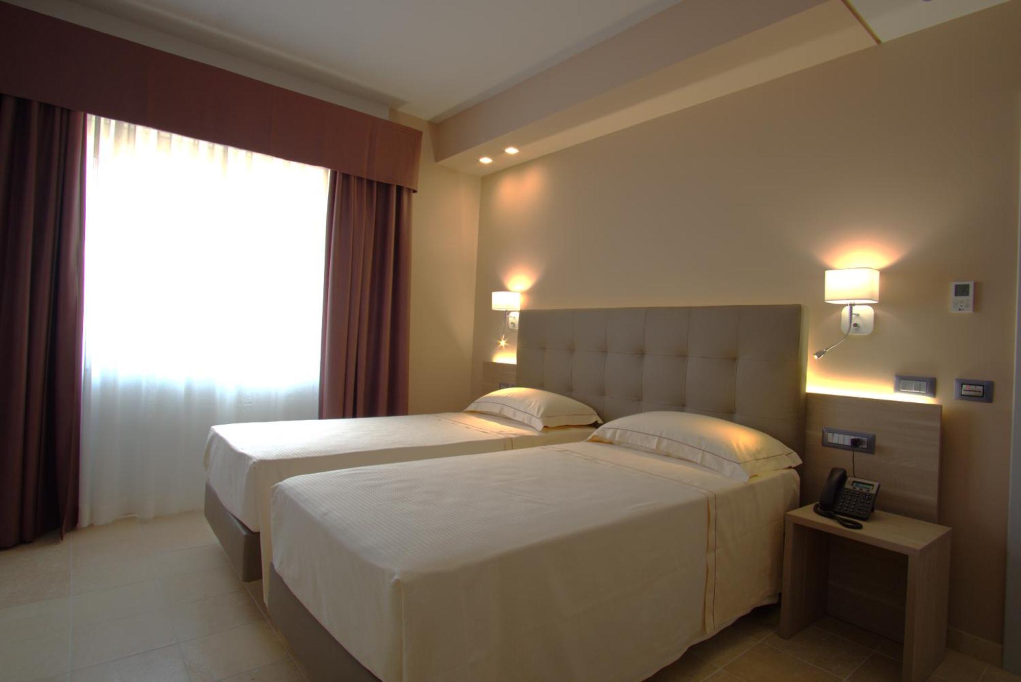 Netum Hotel 노토 외부 사진