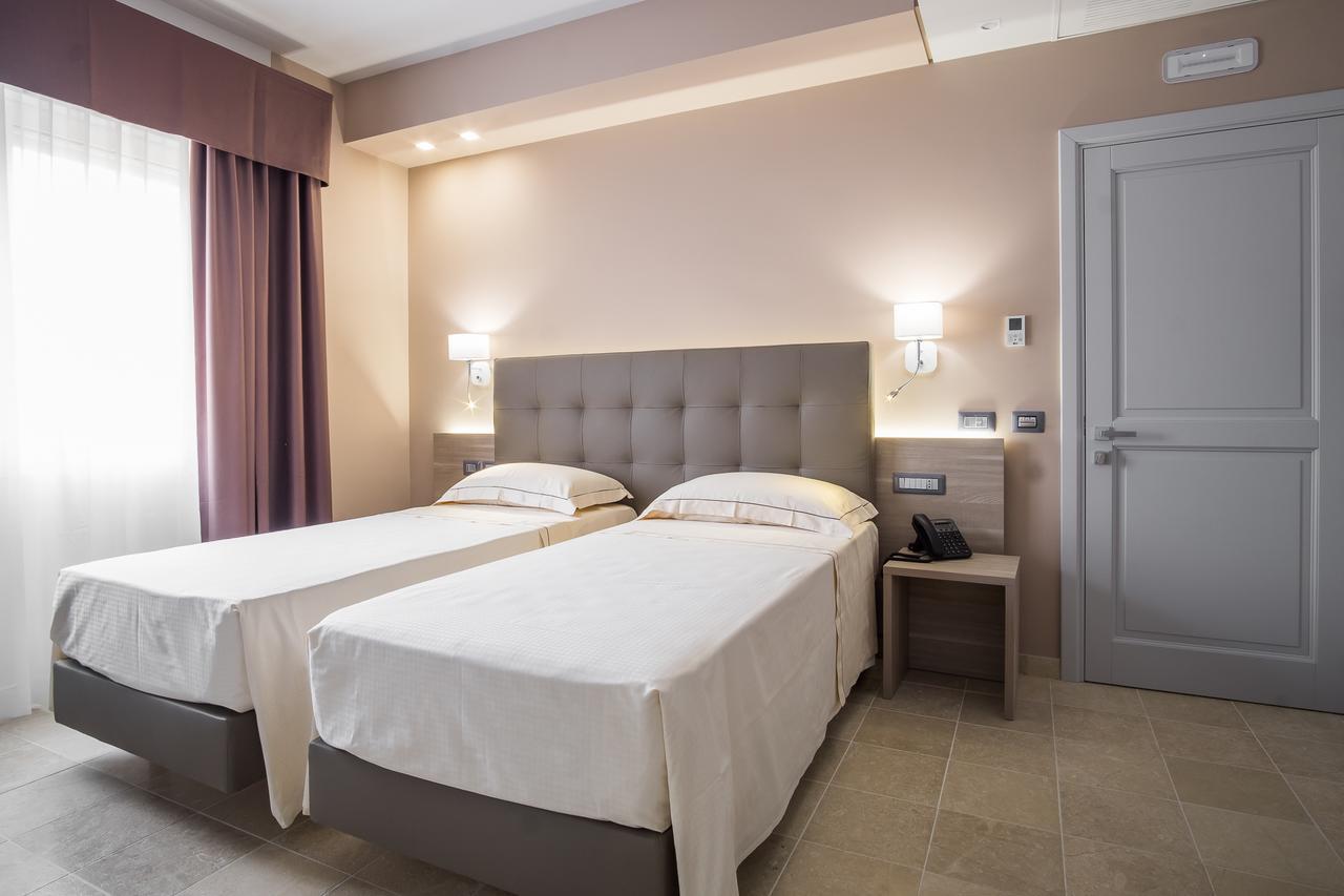 Netum Hotel 노토 외부 사진